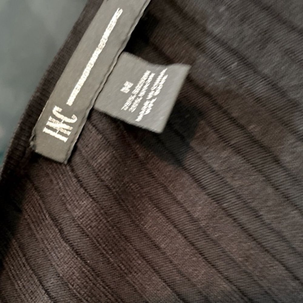 INC International Concepts Women's Black V-Neck Wrap Sweater Midi Dress Size M - Picture 7 of 7